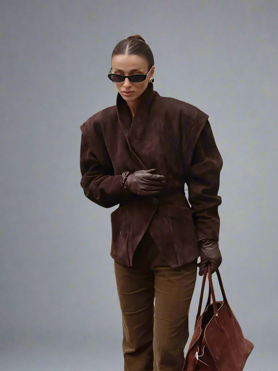 Women’s Cinched Waist Blazer with Shoulder Pads – Elegant Lapel Single-Breasted Jacket
