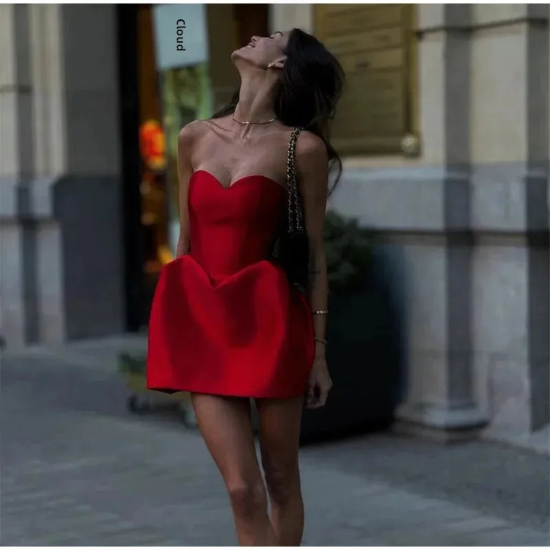 Moonéa Style – NoEnName_Null Red Strapless Plaid Knee-Length Dress