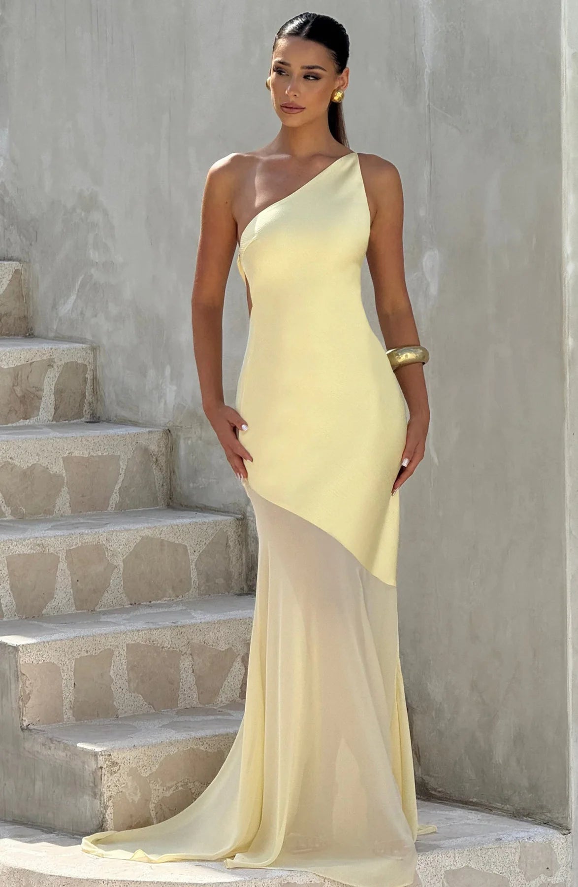 Coastal Goddess